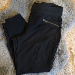 Black Women's Pants with Zipper Detail